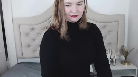 LaraFlirt online show from January 17, 9:06 pm