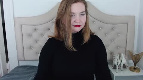 LaraFlirt online show from January 30, 1:44 am