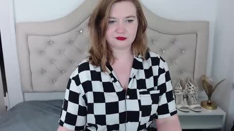 LaraFlirt online show from January 31, 10:31 pm