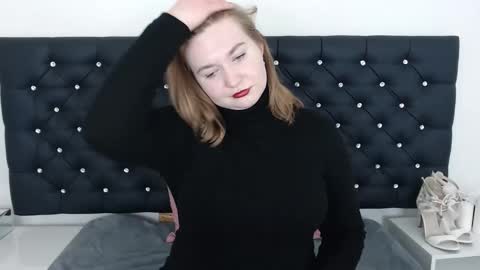 LaraFlirt online show from March 6, 3:13 am