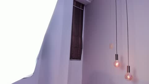 Snapshot of laragoldd chatting on January 24, 12:42 am Lara Gold online show from January 24, 12:42 am