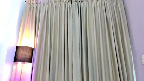 Snapshot of laragoldd chatting on January 30, 2:06 am Lara Gold online show from January 30, 2:06 am