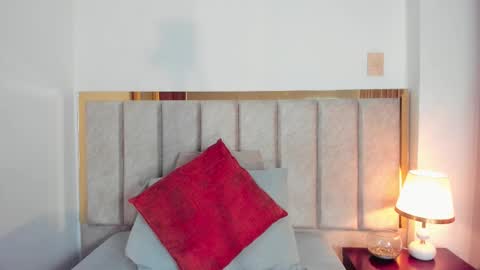 Snapshot of laragoldd chatting on September 30, 10:59 pm Lara Gold online show from September 30, 10:59 pm