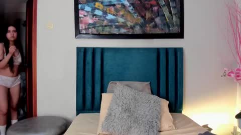 Snapshot of laragoldd chatting on October 25, 11:43 pm Lara Gold online show from October 25, 11:43 pm