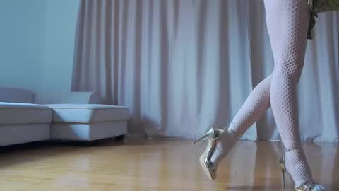 LaraKanes online show from February 16, 10:22 am