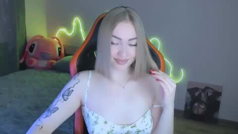 LaraKrein lk online show from January 15, 11:37 am