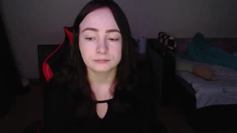 Laralianna online show from March 4, 9:32 pm