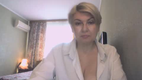 laramrs online show from April 26, 12:58 pm