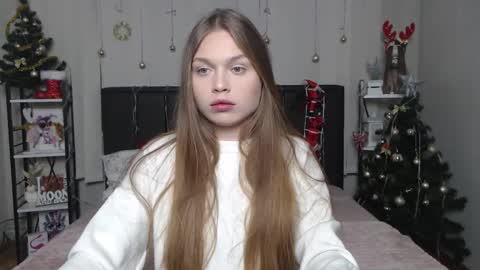 LaraPika online show from January 12, 6:02 pm