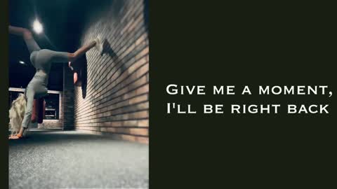 Snapshot of laras_moans chatting on December 30, 7:48 am laras_moans online show from December 30, 7:48 am