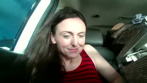 VinnyMacNDelilah online show from April 13, 10:37 pm