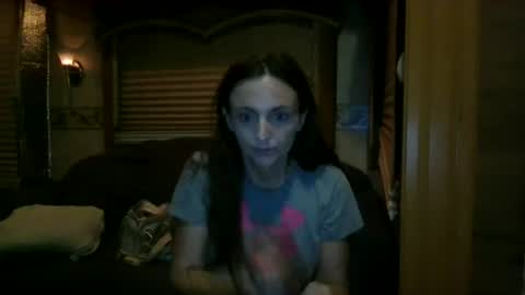 Snapshot of largen3 chatting on July 6, 5:59 am VinnyMacNDelilah online show from July 6, 5:59 am