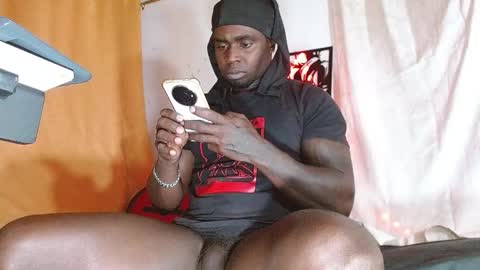 Snapshot of largo_eddy chatting on October 4, 4:54 am Largo eddy online show from October 4, 4:54 am