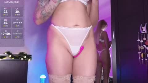 LarineGMT7  UTC6  online show from January 22, 3:31 am