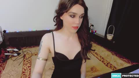 Larisa Lavriki online show from October 24, 2:46 pm