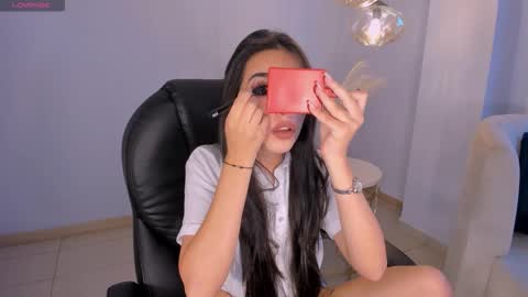 Larisa Smirnov online show from November 6, 4:46 am