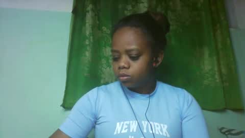 larissa645771 online show from February 10, 5:28 pm