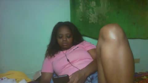 larissa645771 online show from February 24, 7:01 pm