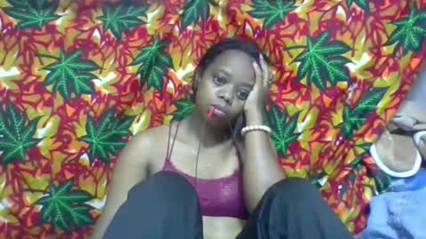 Snapshot of larissa645771 chatting on May 27, 4:59 pm larissa645771 online show from May 27, 4:59 pm
