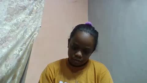 Snapshot of larissa645771 chatting on June 1, 6:48 am larissa645771 online show from June 1, 6:48 am