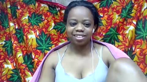 Snapshot of larissa645771 chatting on July 30, 4:11 am larissa645771 online show from July 30, 4:11 am