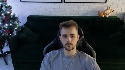 Lars online show from December 12, 2:37 am