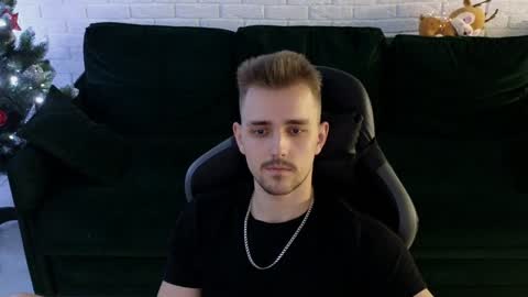 Lars online show from December 21, 1:47 am