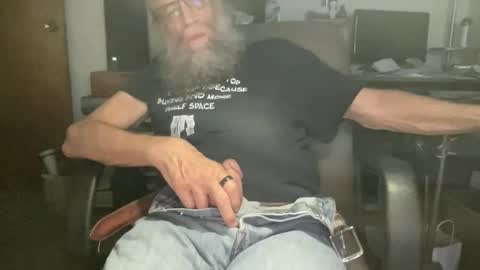 cris online show from December 3, 2:30 am