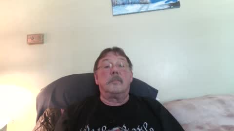 LaserLee online show from March 21, 7:06 pm