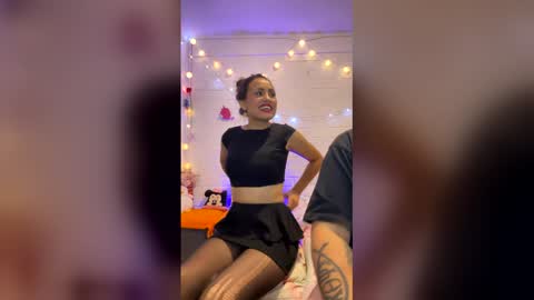 lasexbellaylabestia online show from April 29, 2:48 am