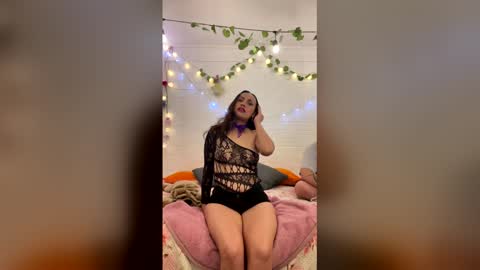 Snapshot of lasexbellaylabestia chatting on May 24, 4:28 am lasexbellaylabestia online show from May 24, 4:28 am