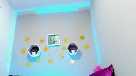 Tania  online show from December 18, 2:56 pm