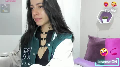 Snapshot of laskhmi_ chatting on June 6, 1:38 pm Tania online show from June 6, 1:38 pm