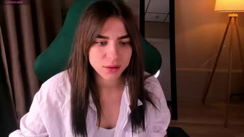 Snapshot of lasly_moon chatting on May 10, 11:43 pm lasly_moon online show from May 10, 11:43 pm