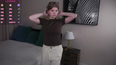 Snapshot of latanyabarthel chatting on November 30, 5:28 pm Jay online show from November 30, 5:28 pm