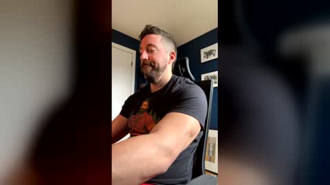 Latenightlunch online show from May 1, 2:43 pm