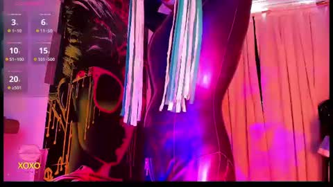 Snapshot of latex_rose_daniels chatting on June 25, 3:49 pm ROSE online show from June 25, 3:49 pm