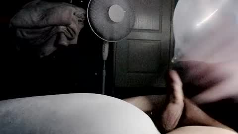 Snapshot of latexchris77 chatting on June 26, 2:27 am latexchris77 online show from June 26, 2:27 am