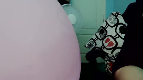 Snapshot of latexchris77 chatting on July 12, 6:59 am latexchris77 online show from July 12, 6:59 am