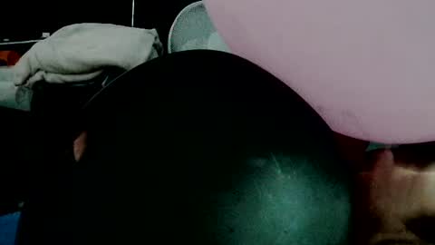 Snapshot of latexchris77 chatting on July 30, 6:51 pm latexchris77 online show from July 30, 6:51 pm