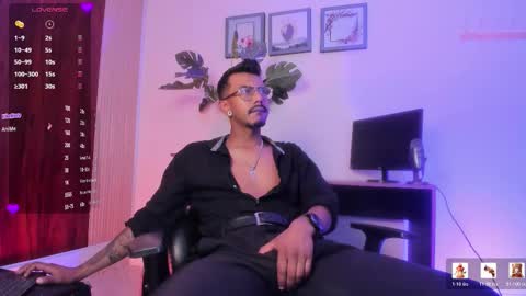 Snapshot of latin_blackmen chatting on February 26, 12:15 pm latin_blackmen online show from February 26, 12:15 pm