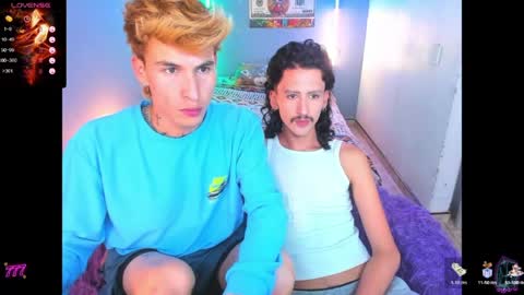 latin_boysxxx_ online show from April 25, 4:26 am