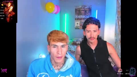 latin_boysxxx_ online show from May 3, 1:55 am