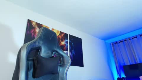 instagramlatin goddessx   im nikoll online show from July 10, 7:12 am