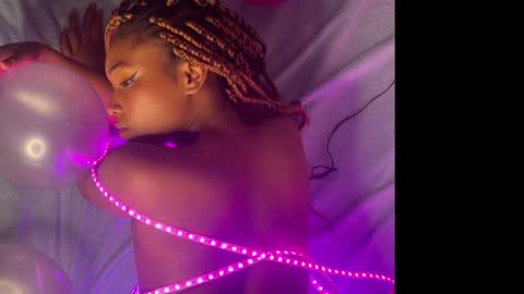 karen online show from December 3, 4:58 am