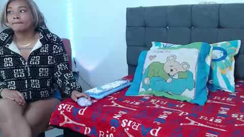 karen online show from February 23, 11:51 am