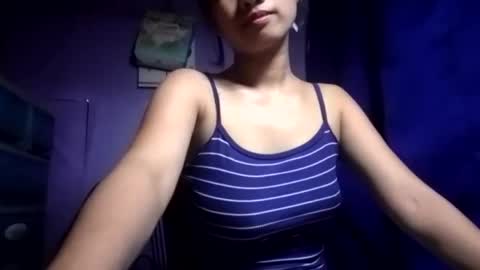 Snapshot of latina_shaine chatting on July 20, 2:26 am latina_shaine online show from July 20, 2:26 am