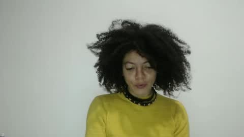 Snapshot of latinadreamy chatting on October 19, 1:39 am Latinacoka online show from October 19, 1:39 am