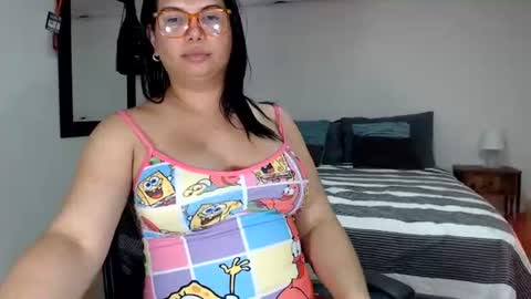 FLOR SALVAJE online show from July 4, 11:11 pm