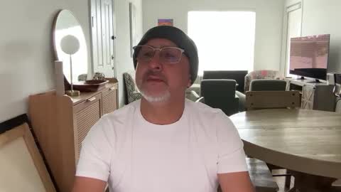 Snapshot of latinbro1986 chatting on April 5, 4:26 pm latinbro1986 online show from April 5, 4:26 pm